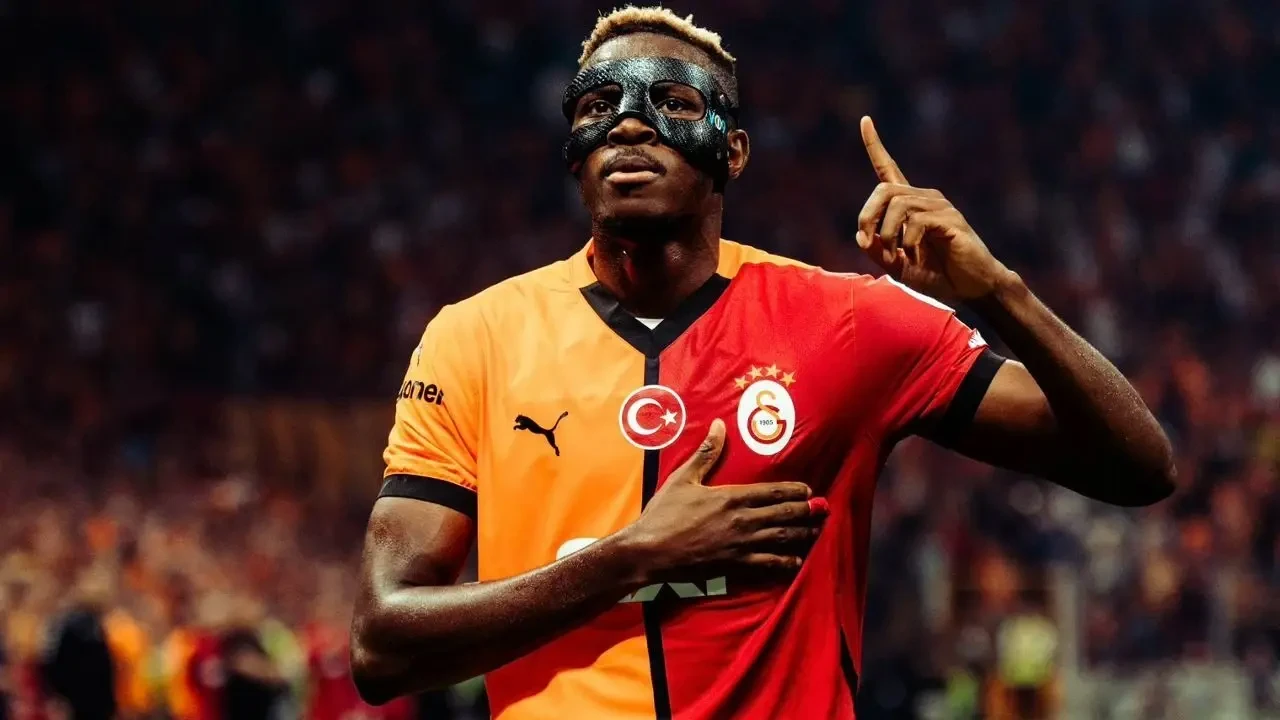 Taraftarlar heyecanla bekliyor! Osimhen'in İstanbul'a iniş tarihi belli oldu 3