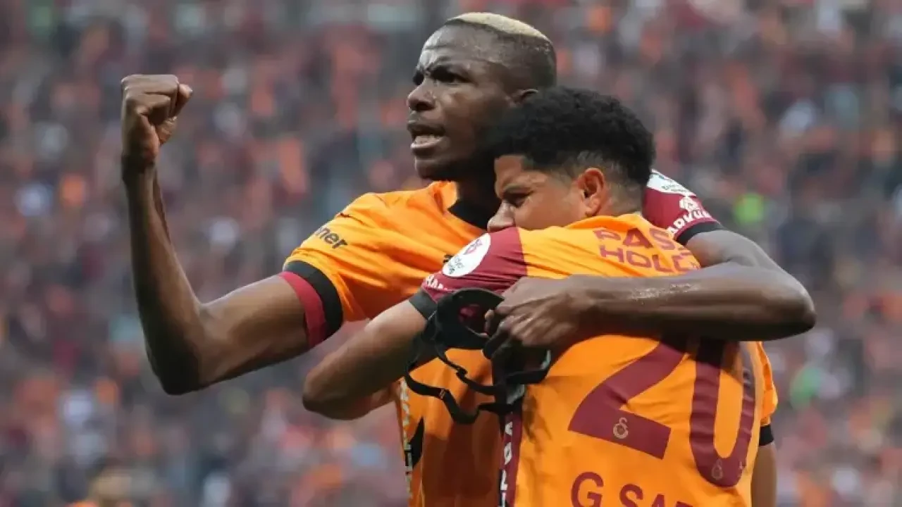 Taraftarlar heyecanla bekliyor! Osimhen'in İstanbul'a iniş tarihi belli oldu 5
