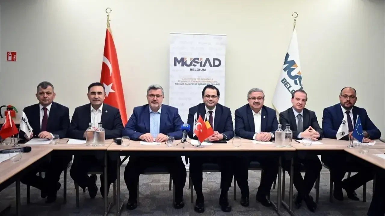 MÜSİAD Belçika'da Emirdağ OSB zirvesi: "Para kazanmak istiyorsanız buraya geleceksiniz"