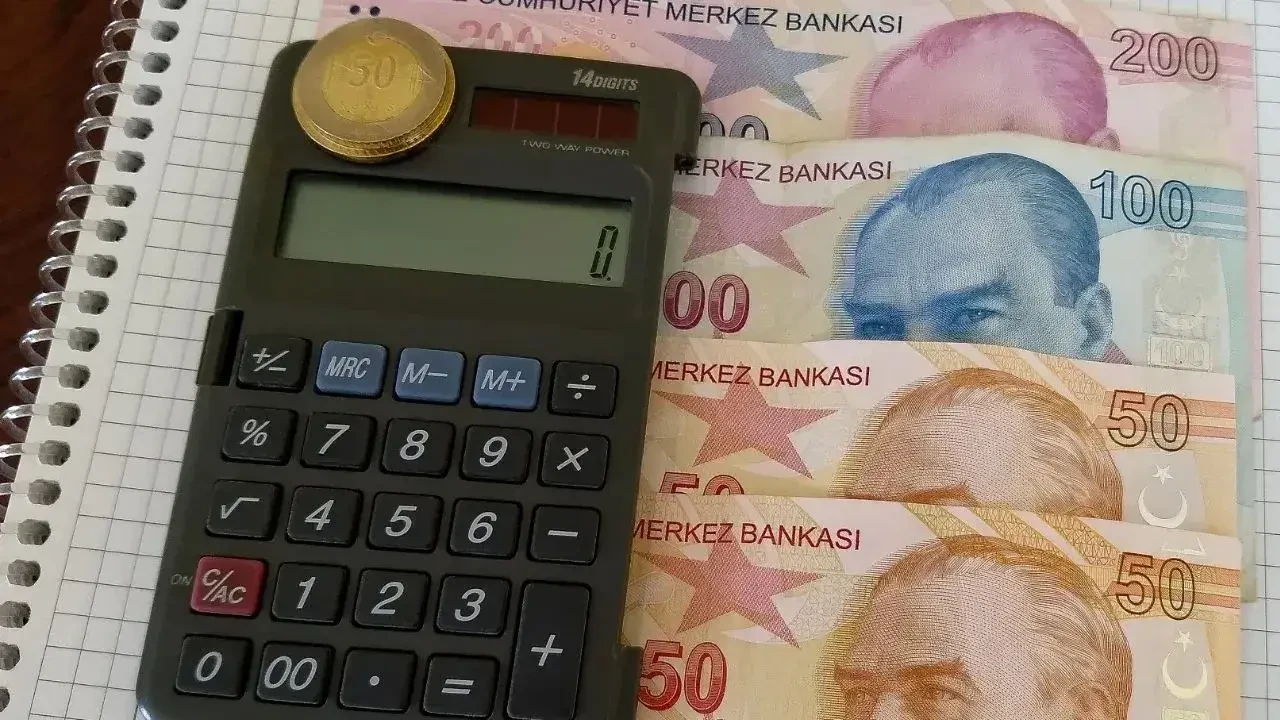 Bayramda çalışacaklar dikkat! Asgari ücretliye ek ödeme müjdesi: Üst düzey yöneticiler için tek bir şart var