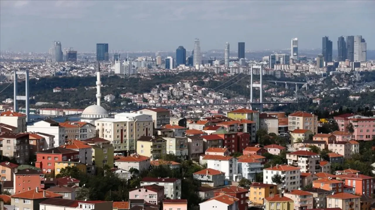 Celal Şengör'ün deprem önerisi: İstanbul'dan taşının