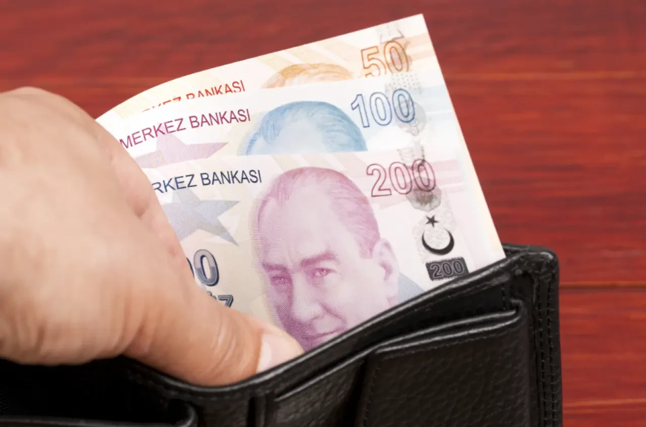 Asgari ücret zammında son durum nedir, Temmuz ayında ara zam var mı? Bakan Işıkhan'dan asgari ücret açıklaması geldi!