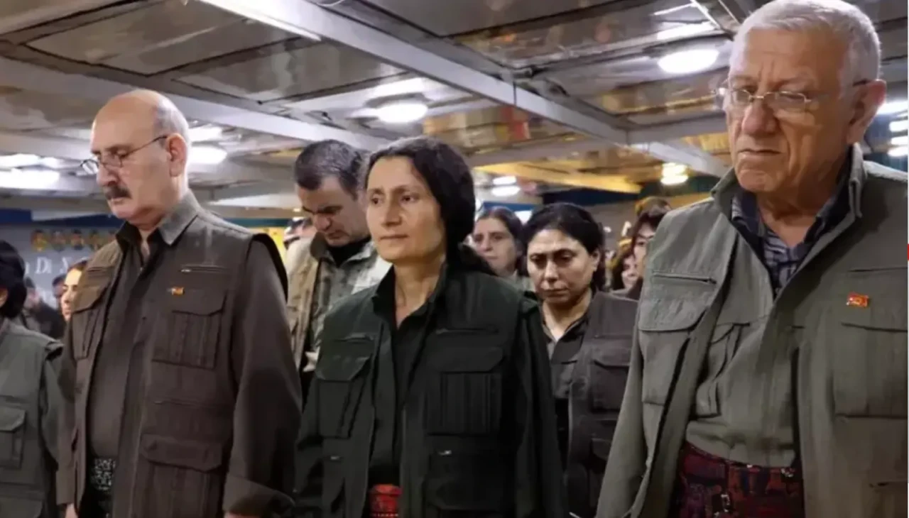 PKK kendini feshetti, şimdi ne olacak? O iddia yalanlandı