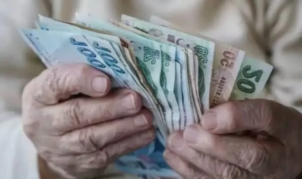 Mayıs 2025'te Emeklilere En Yüksek Promosyonu Sunan Bankalar Belirlendi!