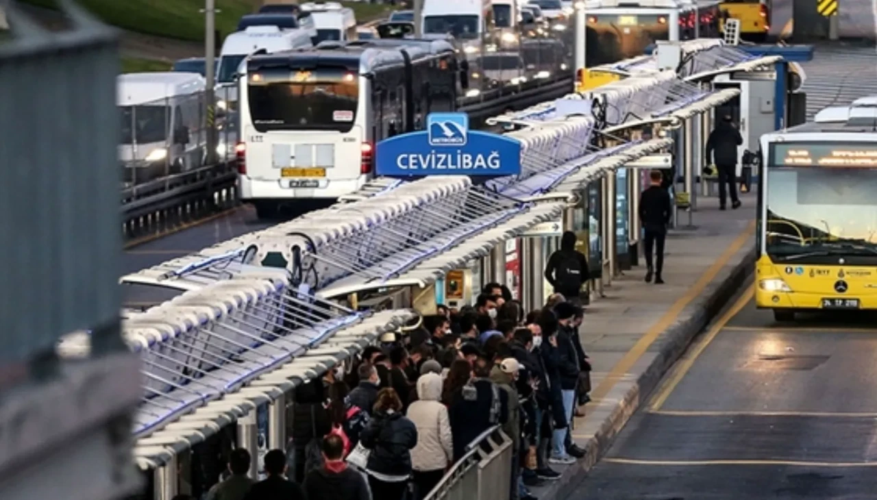 2025 Kurban Bayramı'nda toplu taşıma ücretsiz mi? Bayramda İstanbul, Ankara, İzmir'de toplu taşıma bedava mı?