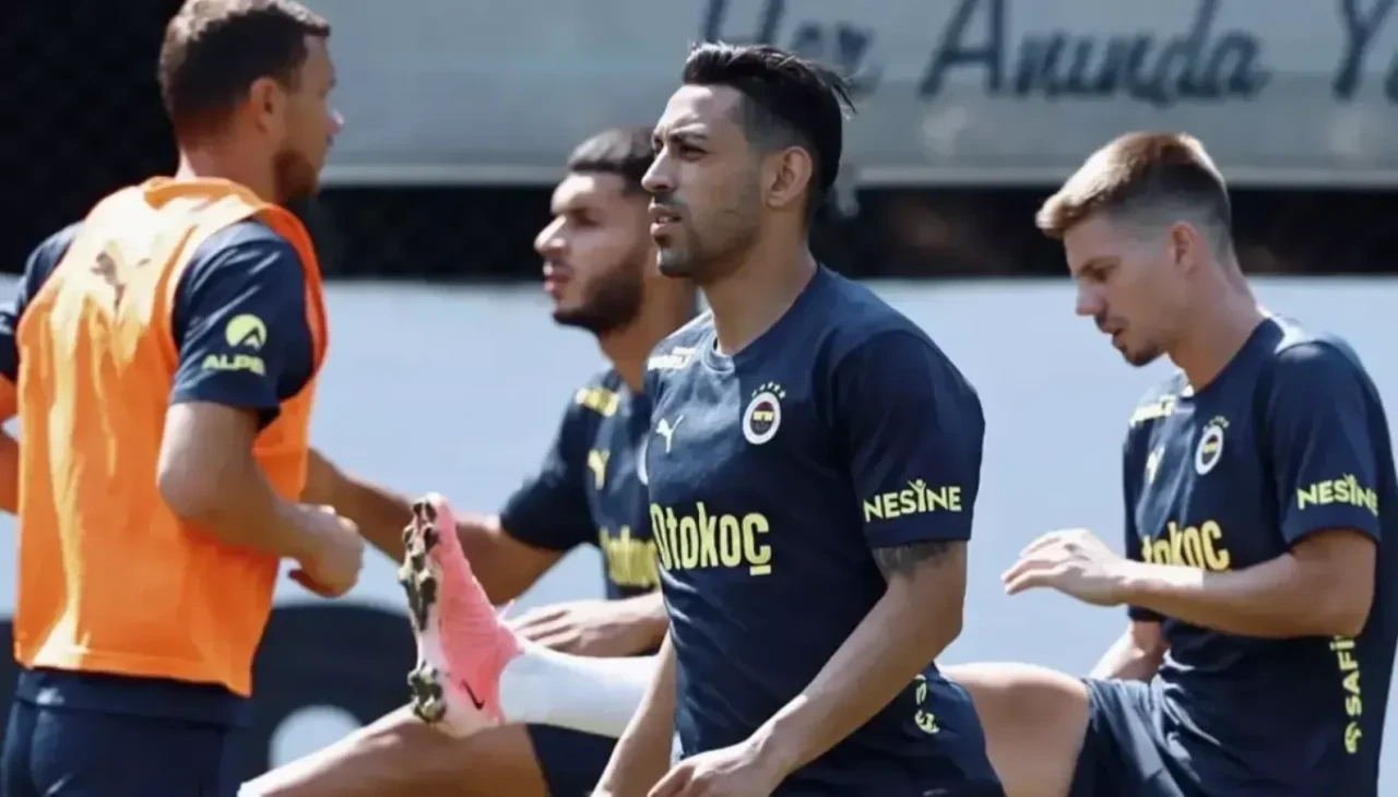 Fenerbahçe yıldız futbolcunun sözleşmesini feshetti! İşte yeni takımı