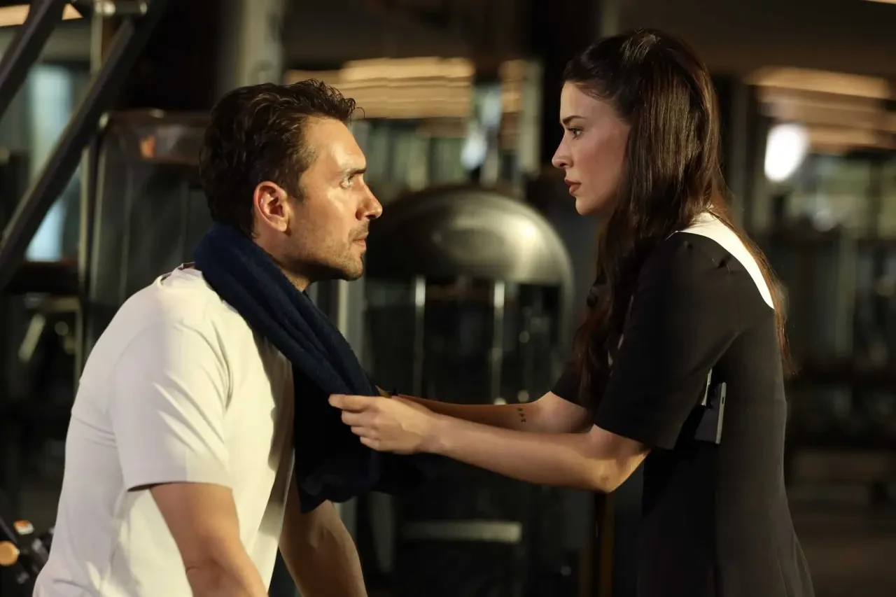 Çift Kişilik Oda 6. bölüm izle | Yeni bölüm YouTube’da yayınlandı mı, nereden izlenir?
