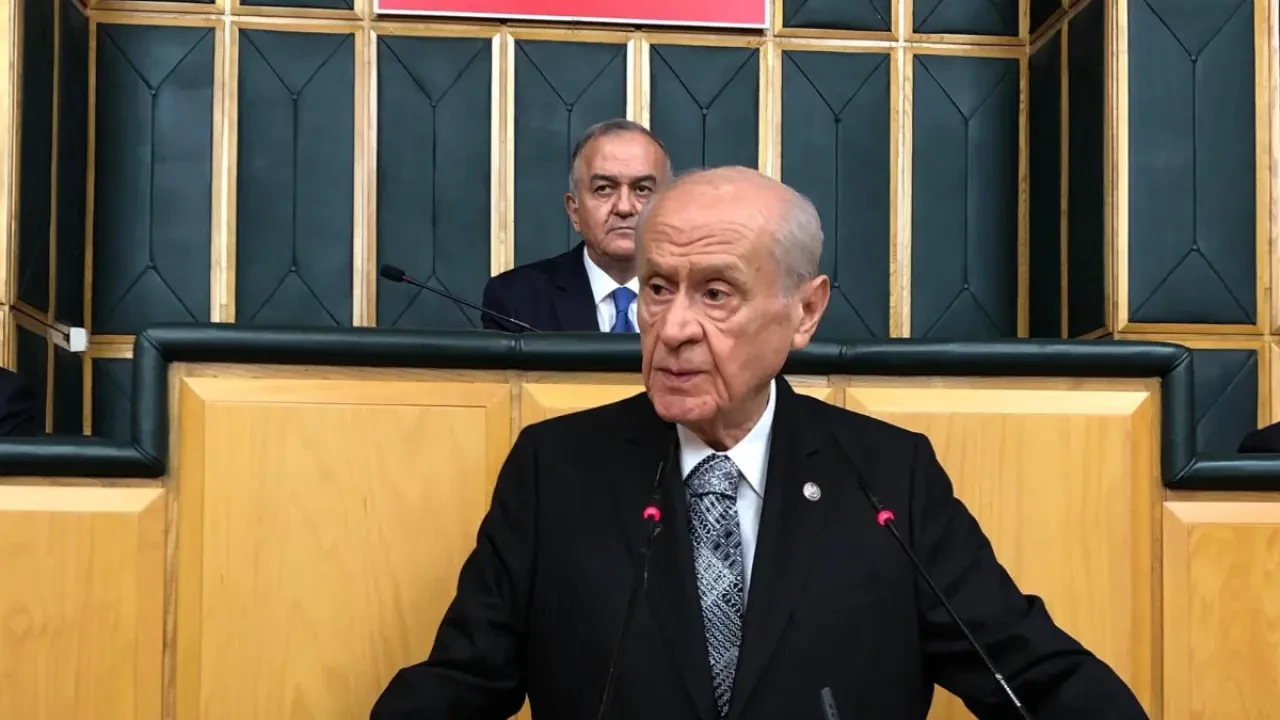 Devlet Bahçeli: "Dublör" İddialarına Tepki Gösterdi