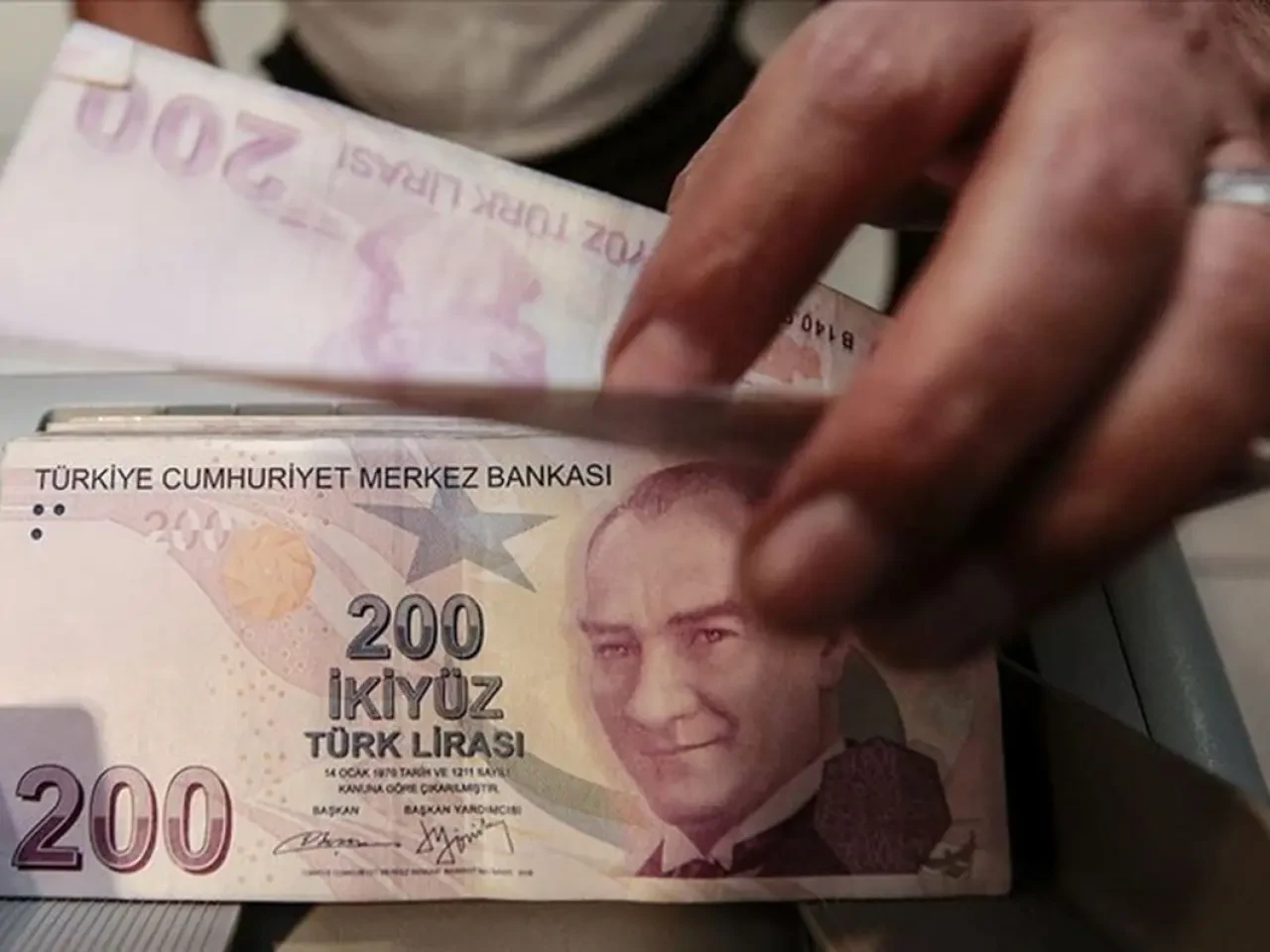 Yüzde 400 yükseltildi... Bugün devreye girdi, vergi borcu olanlar dikkat