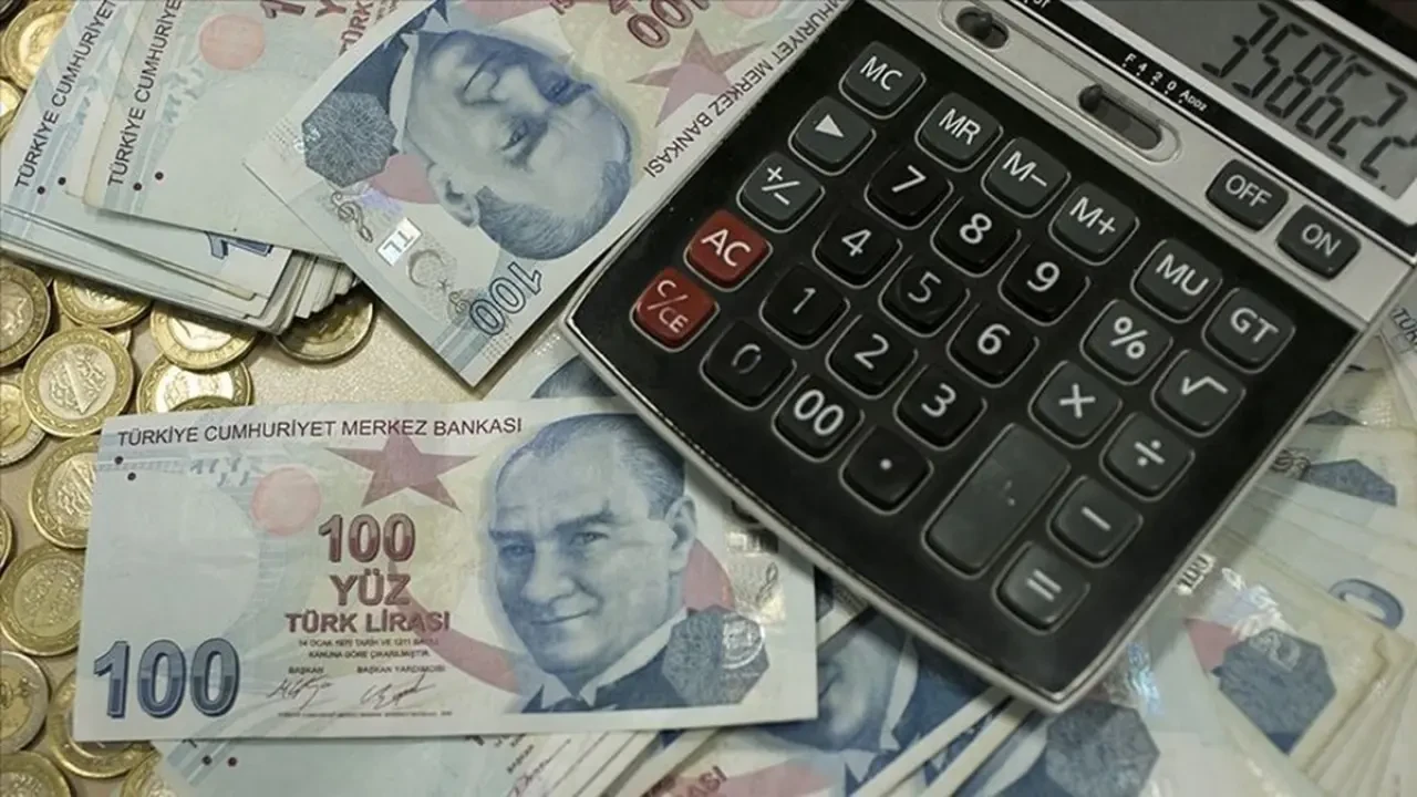 Zamlı maaşlar ve maaş farkları ne zaman yatacak? 2025 Temmuz memur ve emekli maaş ödeme takvimi belli oldu