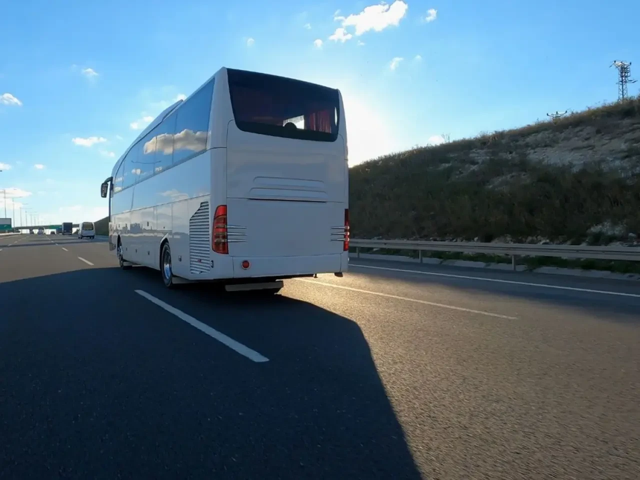 Otobüs fiyatları uçak fiyatlarını geride bıraktı