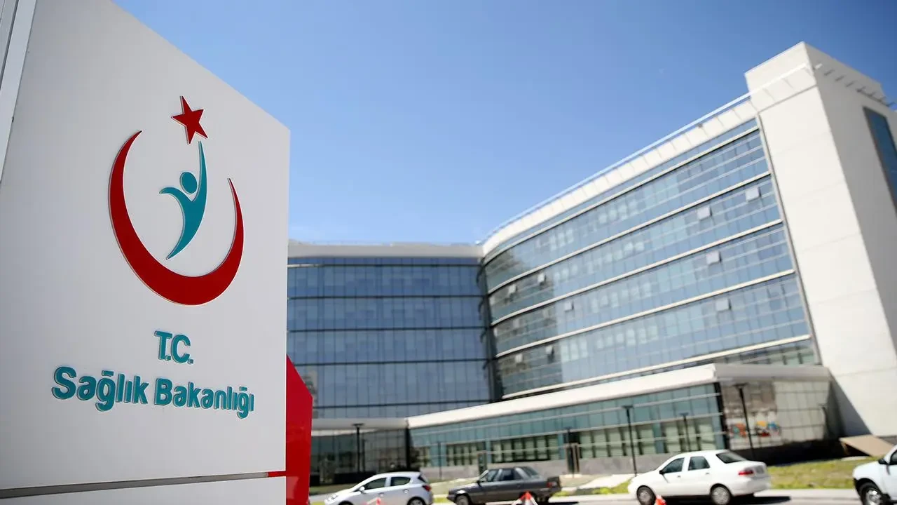 Sağlık Bakanlığı 18 bin personel alımı başvuru ekranı: Sağlık Bakanlığı 2. etap personel alımı branş ve kadro dağılımı belli oldu mu?