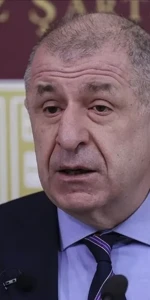 Hakim karşısına çıktı! İşte Ümit Özdağ'ın aylar sonraki ilk görüntüsü