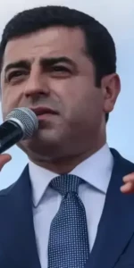 Selahattin Demirtaş'tan PKK'nın fesih kararına ilişkin ilk açıklama