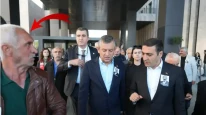 Özel'e saldıran kişinin kimliği belli oldu! 21 yıl önce çocuklarını öldürmüş