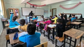 Yarın okullar tatil mi 21 Mart? Bazı ilçelerde kar tatili kararı