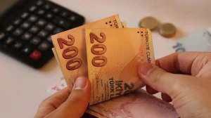 ASGARİ ÜCRETTE "ZAM MARATONU" BAŞLIYOR! Milyonlarca Çalışana Kritik Uyarı: Masada Öne Çıkan 2 Zam Oranı Belli Oldu!