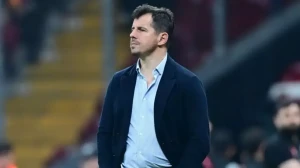 Dünyaca ünlü futbolcuya mesaj: Ona "Cimbom'a değil, Fenerbahçe'ye git" dedim