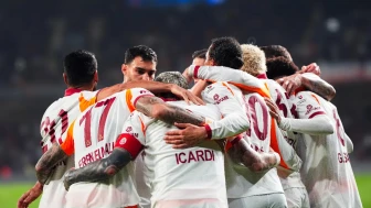 Galatasaray'ın namağlup liderliği sürüyor