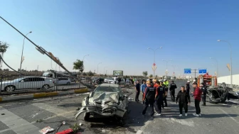 Zincirleme trafik kazası: 2 ölü, 2 yaralı