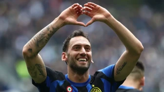 Rekorlara Adını Yazdırdı! Hakan Çalhanoğlu'nun Şampiyonlar Ligi Yarı Finalindeki Golü Çok Konuşulacak