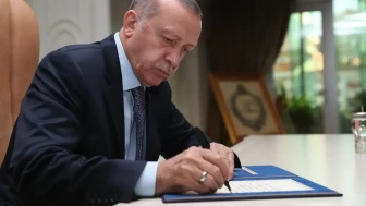 Kamuya 2 bin 659 yeni kadro! Resmi Gazete'de: Cumhurbaşkanı Erdoğan'ın imzasıyla yayımlandı