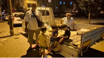 Balıkesir'de 6.1 büyüklüğünde deprem İstanbul'da da hissedildi! Deprem korkusuyla vatandaşlar sokağa çıktı