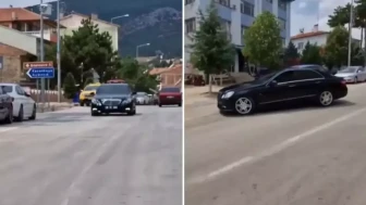 7 bin nüfuslu ilçeyi yönetiyor! Belediye başkanı yeni makam aracını "Hizmet" diye paylaştı