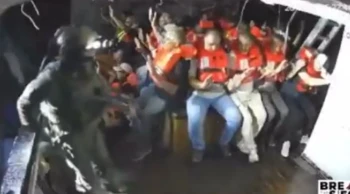 İsrail askerleri, Sumud Filosu’na baskın düzenledi! İşte o anlar
