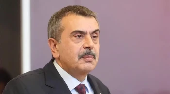 "Zorunlu eğitim süresinin kısaltılması gündeme gelebilir"