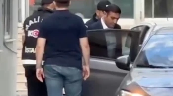 İBB'ye yönelik 9. dalga operasyonunda gözaltına alındı: İnan Güney’in ilk görüntüleri