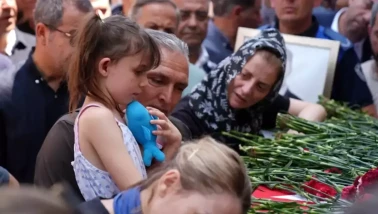 Ferdi Zeyrek'in ikiz kızlarının son isteği herkesi ağlattı