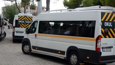 Okul servisi ve toplu taşımada yeni dönem: Bugünden itibaren zorunlu oluyor