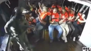 İsrail askerleri, Sumud Filosu’na baskın düzenledi! İşte o anlar