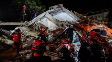 AFAD, Balıkesir'deki depremle ilgili ön değerlendirme raporunu açıkladı: Sarsıntı şiddeti 'yıkıcı' kategoride