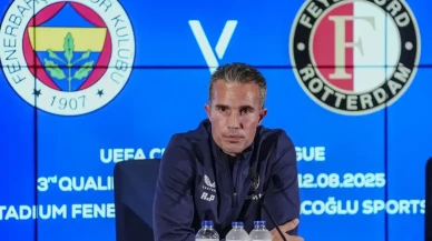 Kazanırlarsa sevinecek mi? Van Persie'den olay açıklama