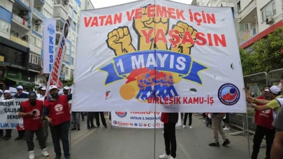 1 Mayıs ne zaman, resmi tatil mi? 1 Mayıs’ta devlet memurları çalışıyor mu? 1 Mayıs’ta okullar tatil olacak mı, kaç gün olacak?