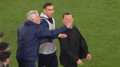 Fenerbahçe'de Jose Mourinho'dan Okan Buruk'a olay hareket