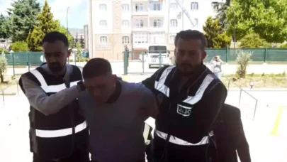 Amasya'da korkunç cinayet: Annesine öldürdü
