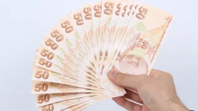 2025 Mayıs'ında Emeklilere Özel Promosyon Fırsatları: Yapı Kredi, Garanti, İş Bankası, Vakıfbank ve Ziraat Bankası En Yüksek Ödeme Yapan Bankalar!