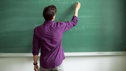 Öğretmenlerin İl İçi Yer Değiştirme Takvimi Açıklandı: Başvurular Mayıs'ta!