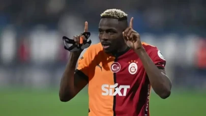 Osimhen'den olay paylaşım! Anında sildi