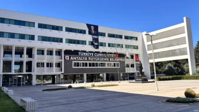 Antalya Büyükşehir Belediyesi'ne operasyon: 20 kişiye gözaltı kararı