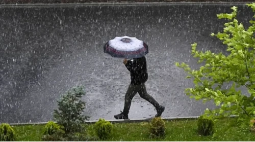 Meteoroloji'den 4 ile kuvvetli yağış uyarısı