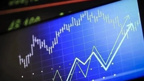 Enflasyon tahmini düştü, dolar yükseldi