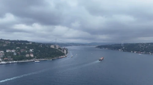 İstanbul’da sıcaklar yerini sağanak yağışa bırakıyor