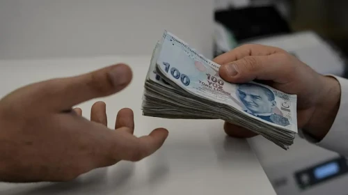 En düşük emekli aylığı 16 bin 881 liraya yükseldi
