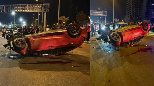 Motosiklete çarpan otomobil takla attı: 3 ölü