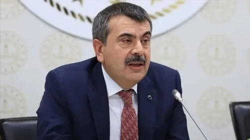 Yusuf Tekin: 12 yıllık eğitim uzun bir süre