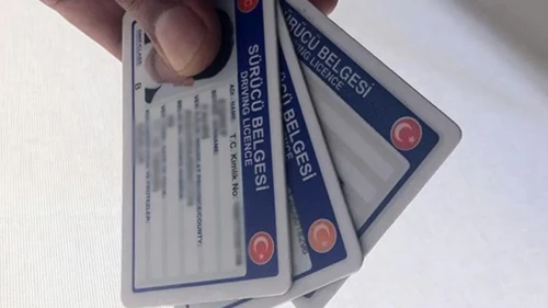 Eski tip ehliyetlerin yenilmesi için son gün bugün